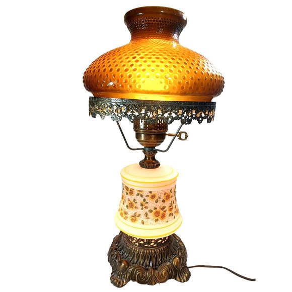 Gone With The Wind Amber Hobnail Glass Daisy 3 Way Electric Hurricane Table Lamp - Picture 4 of 9